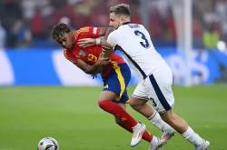 爱游戏体育-欧洲强队碰撞，赛场实力较量引爆激情的简单介绍