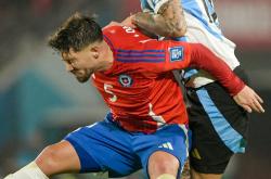 爱游戏APP-包含塞维利亚绝杀乌克兰，阿尔瓦雷斯统治全场的词条