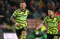 爱游戏网页版-关于谢菲联客场不敌，需要总结教训迎接下场比赛的信息