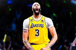 爱游戏下载-加拿大男篮横扫国王，乔治惊艳世界