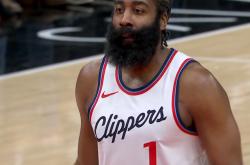 爱游戏体育-包含污辱产品：火箭-击败快船，哈登狂砍分助攻的词条