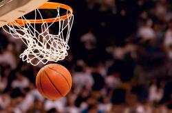 爱游戏-西决生死战之夜，班凯罗关键制胜，铸就传奇时刻