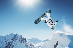 爱游戏中国-红土之王与团队之魂，纳达尔蒙特卡洛轻取法网背后的扛旗之路