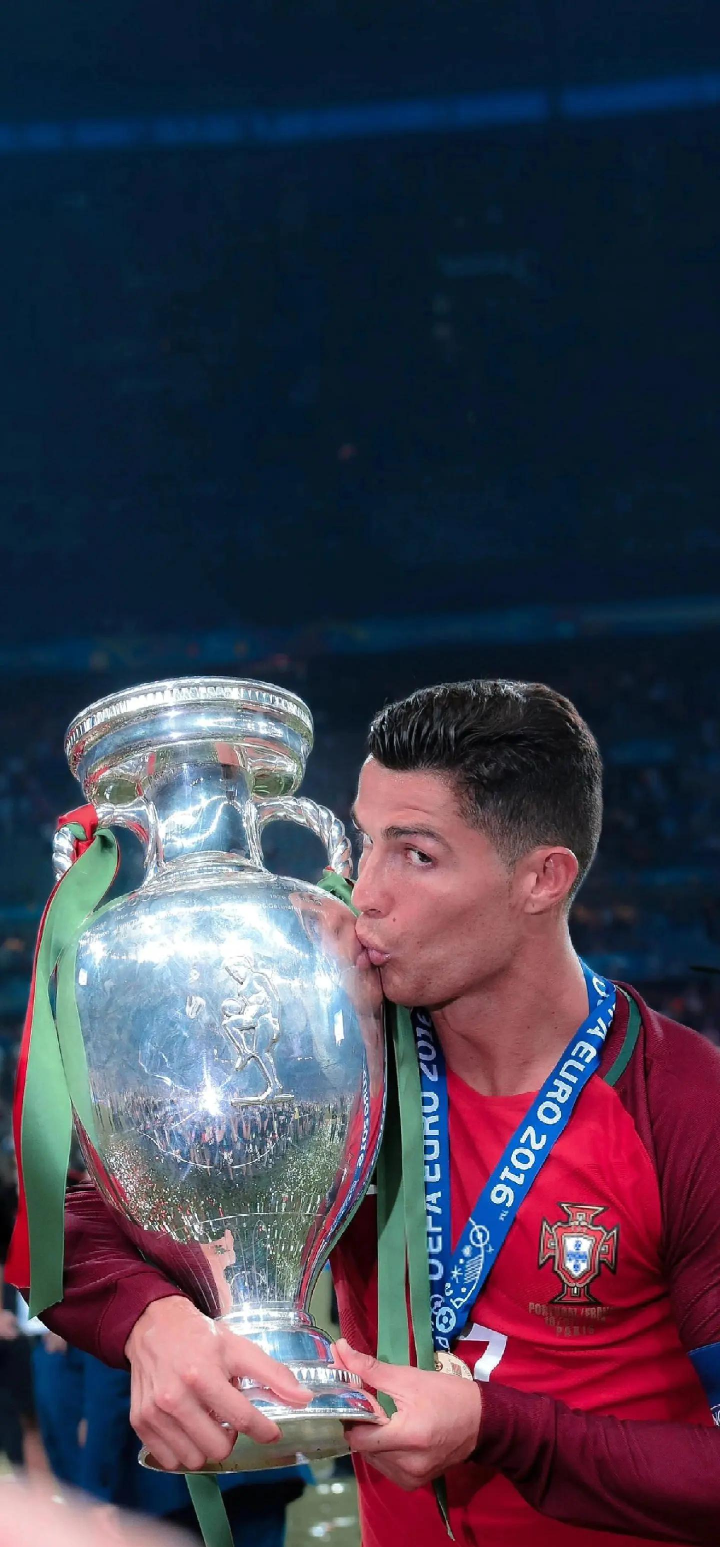 法国战胜葡萄牙，斩获欧锦赛强资格