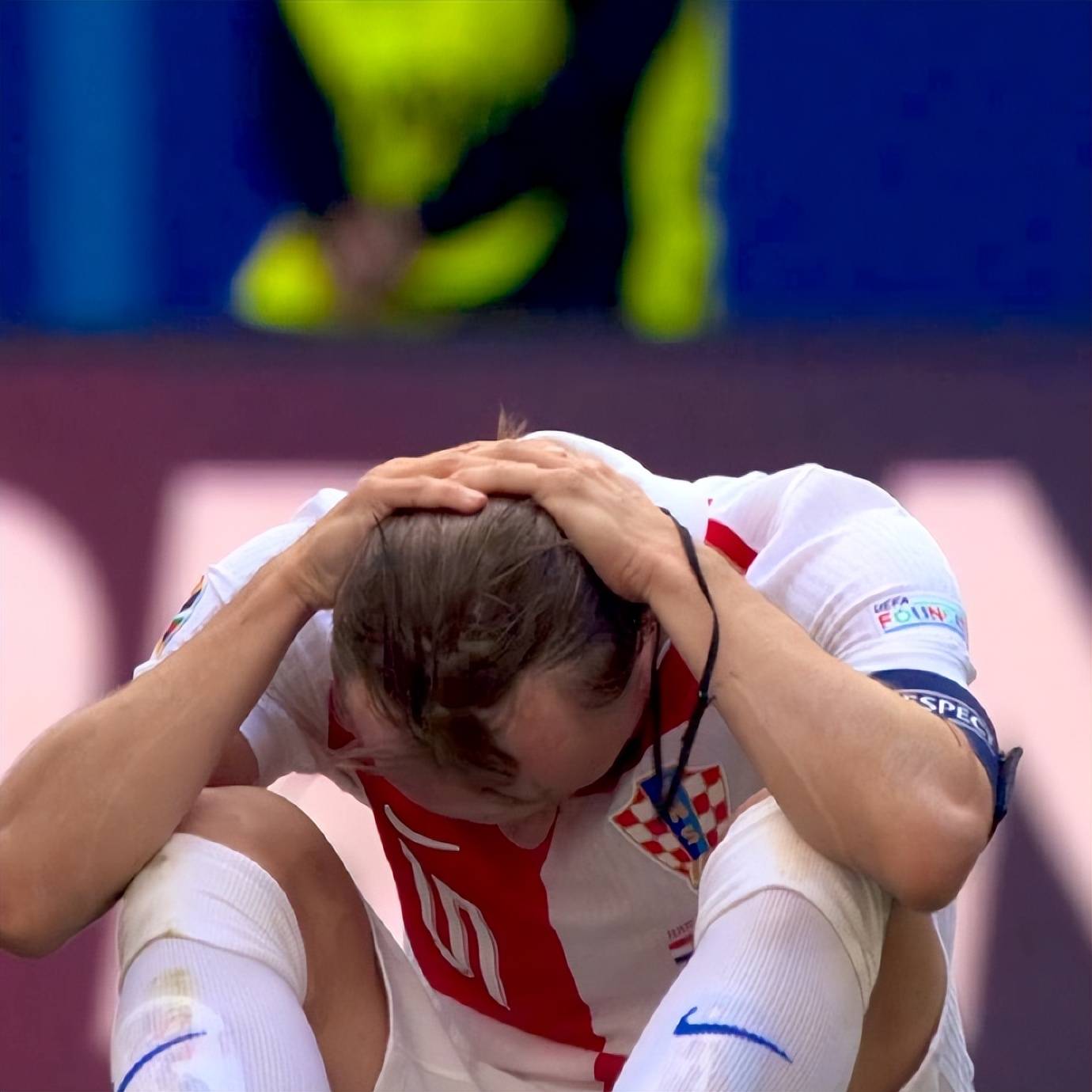 奥地利队逆转德国队,波尔高光表现的简单介绍 奥地利队逆转德国队,波尔高光表现的简单介绍