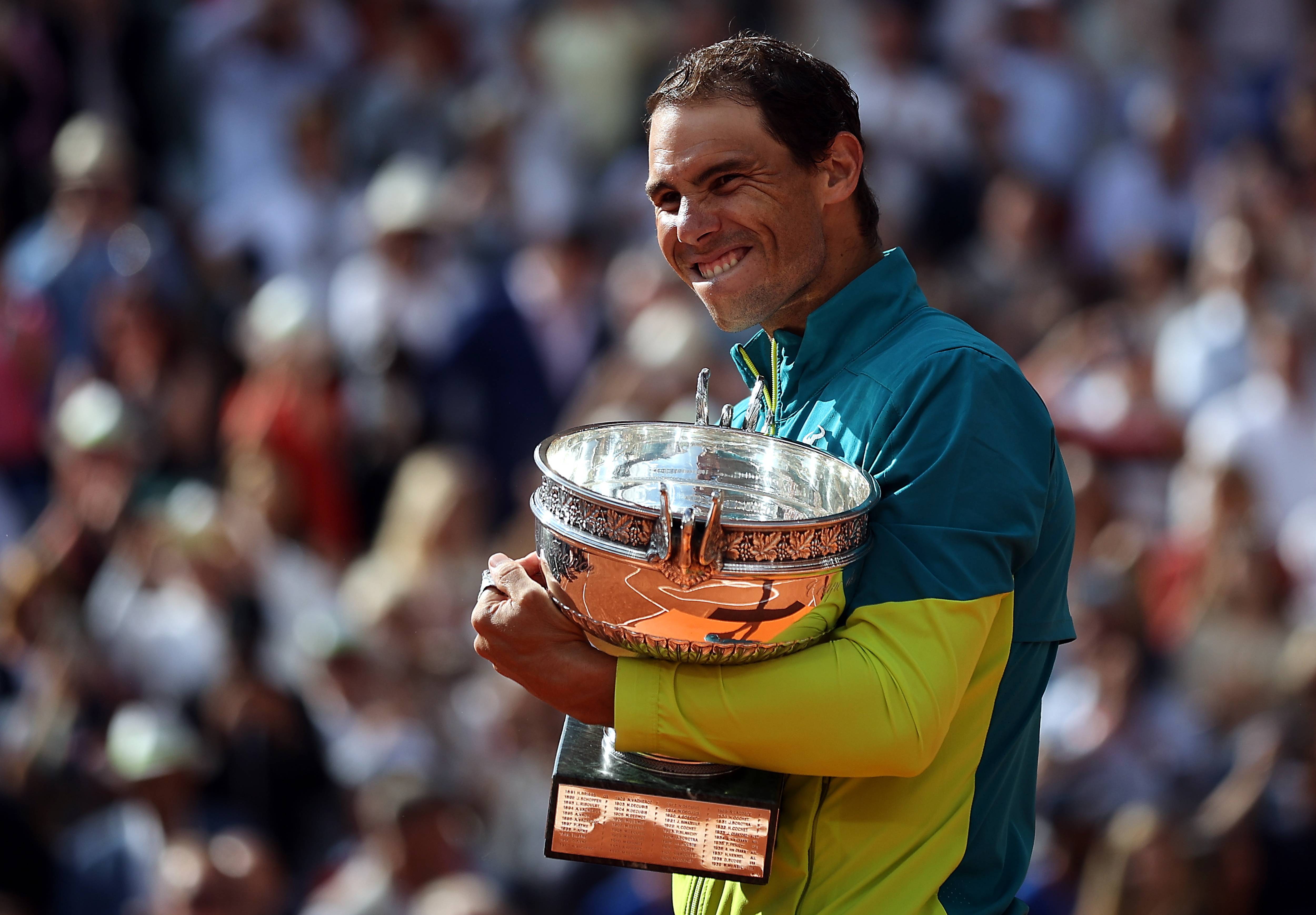 关于拉沃尔杯险胜温网，纳达尔点燃赛场的信息