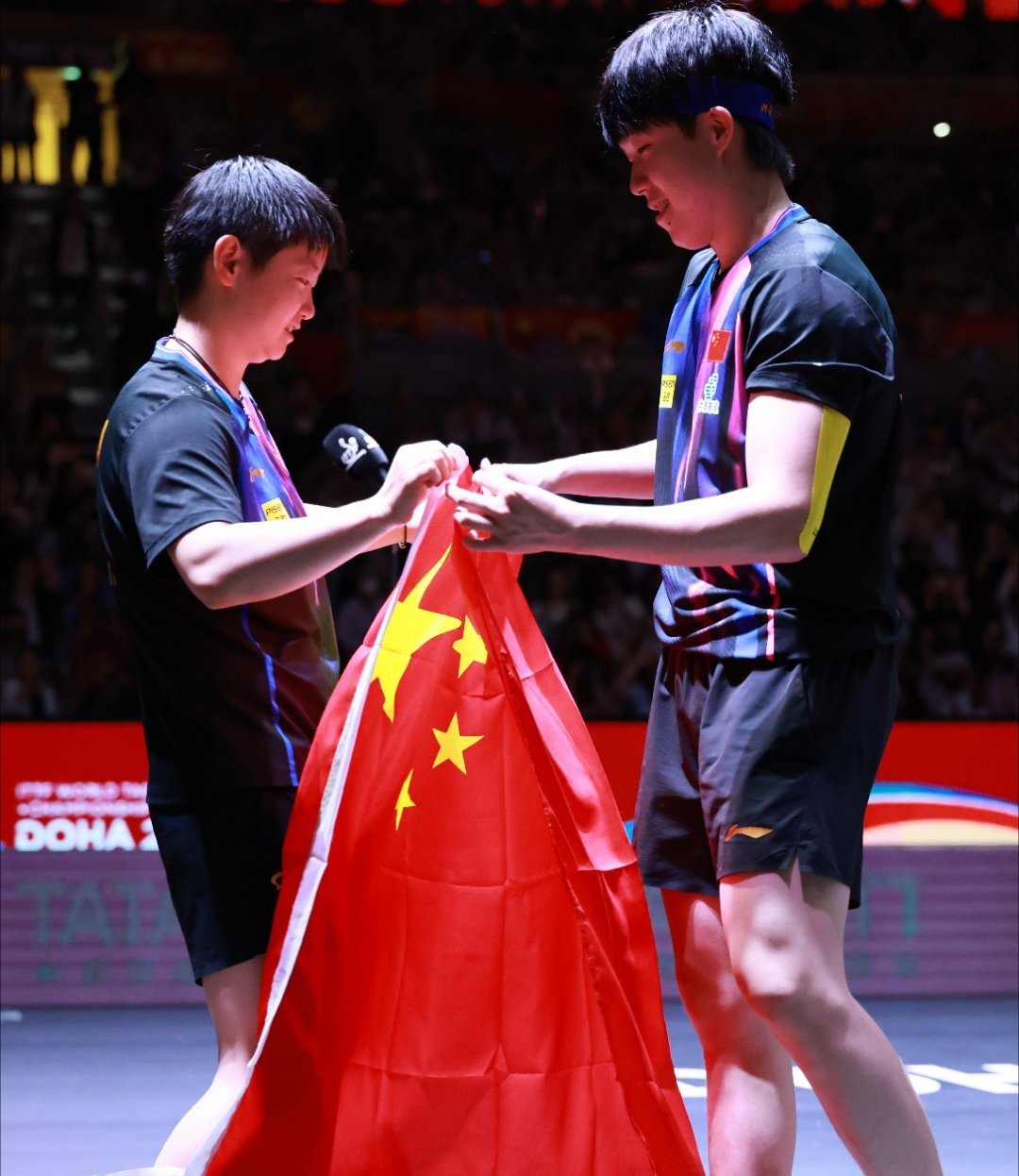 包含比利时乒乓球队鏖战日本乒乓球队，王皓送出助攻的词条