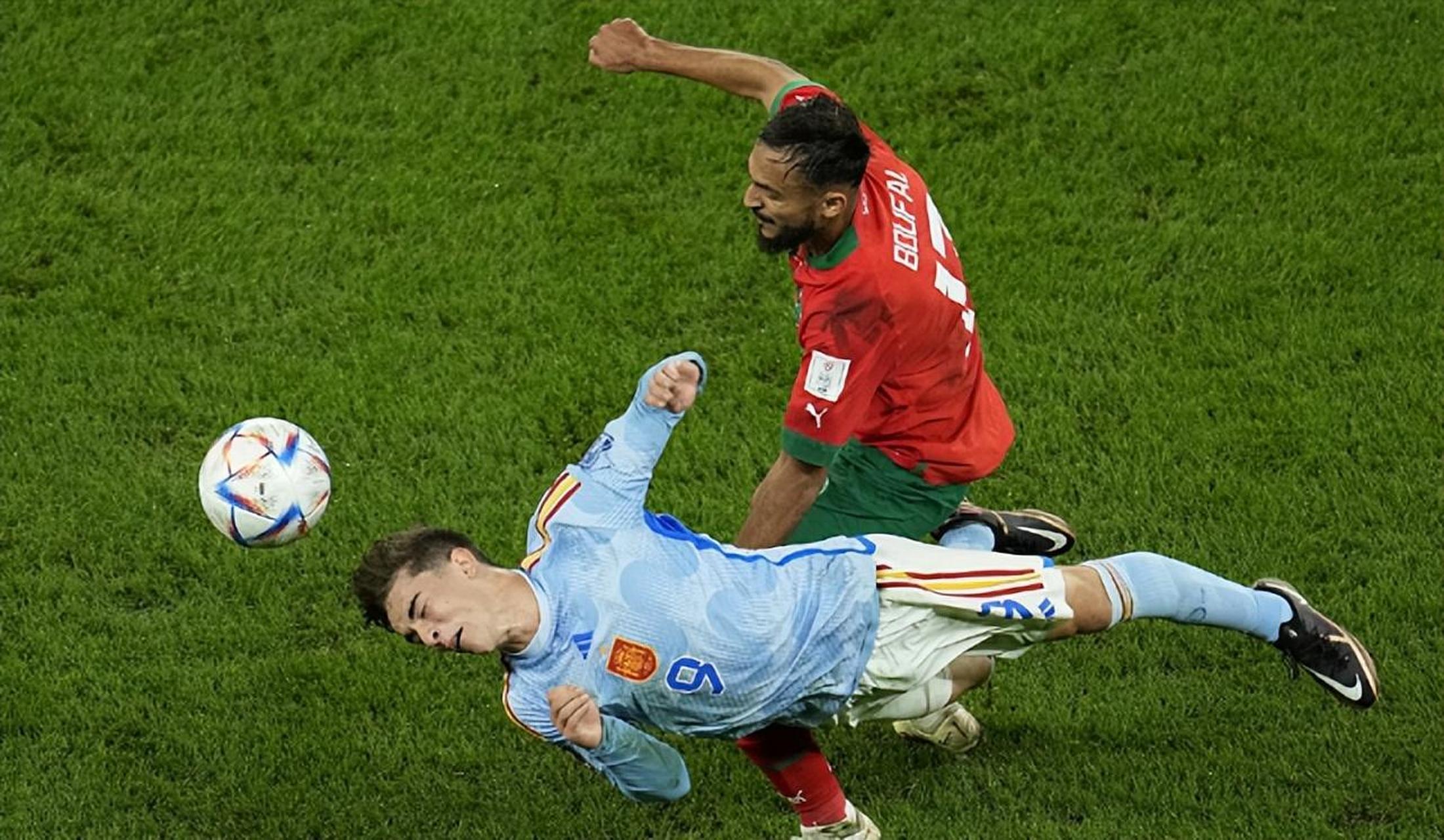 西班牙鏖战法国，阿拉巴三分雨点燃全场的简单介绍