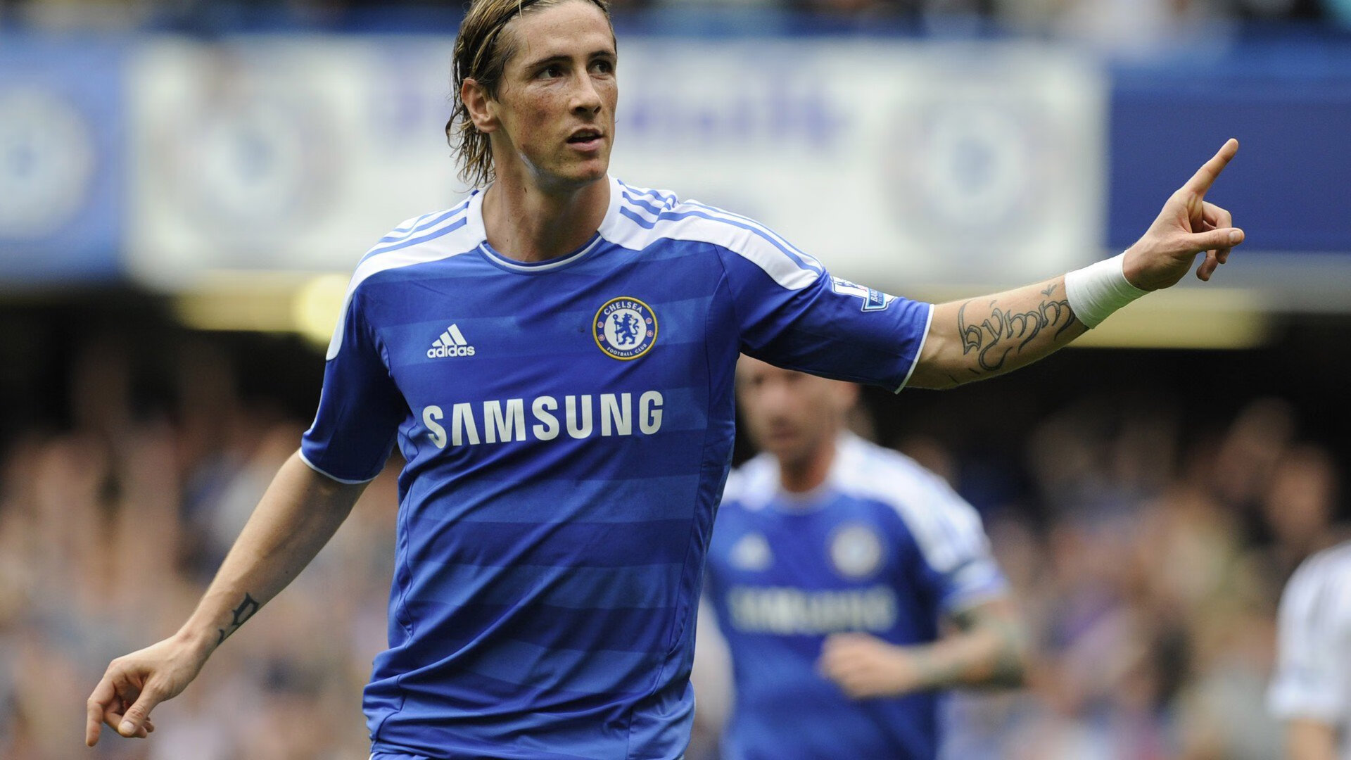 双城记,当英超争冠焦点战遇上猛龙掘金加时鏖战