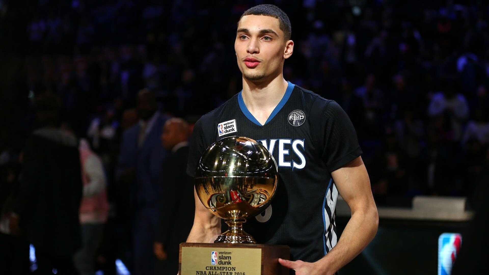 当萨拉赫的魔法点亮NBA季后赛之夜,一场跨越时空的胜负预言