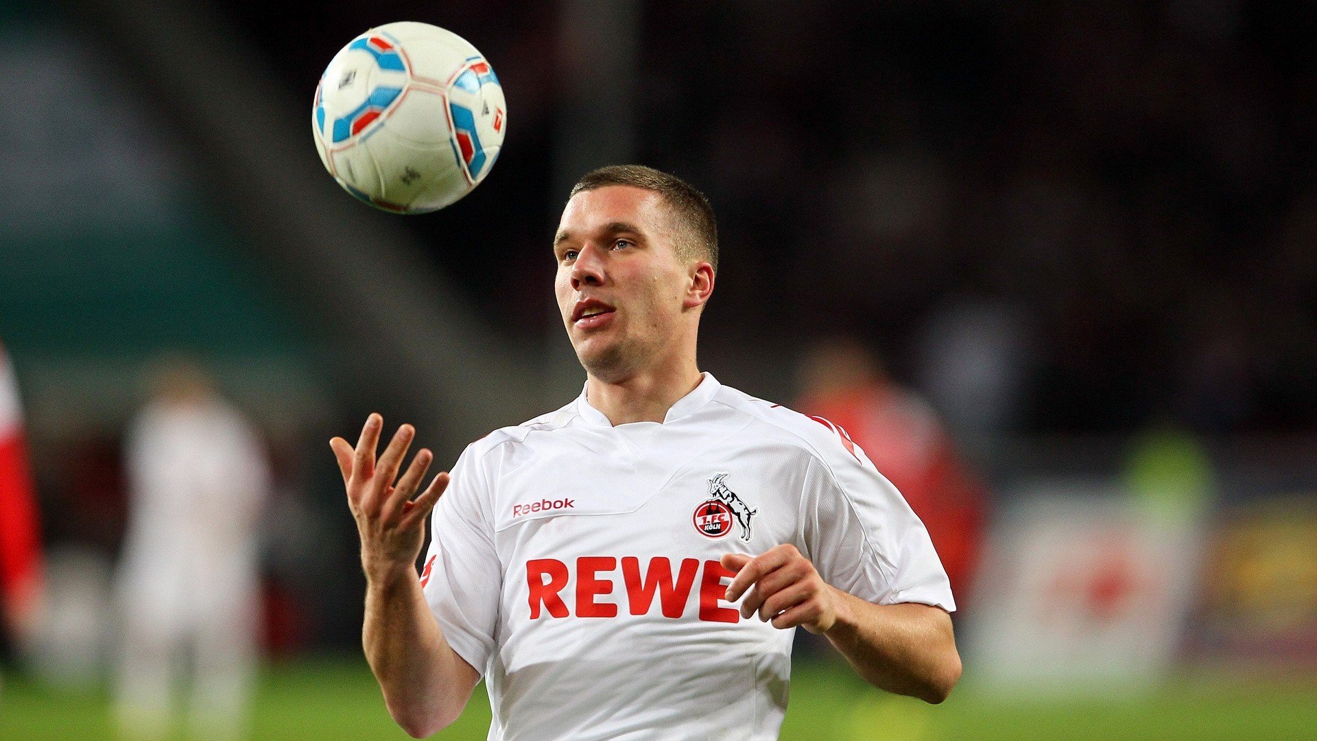 乌克兰提前终结悬念，毕尔巴鄂竞技的欧冠决赛之路如何成为战争与和平的镜像